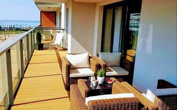 Apartament 13 Diamond Dziwnow Luaran gambar