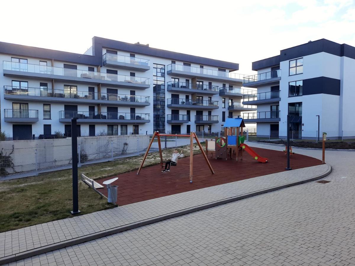 Apartament 13 Diamond Dziwnow Luaran gambar